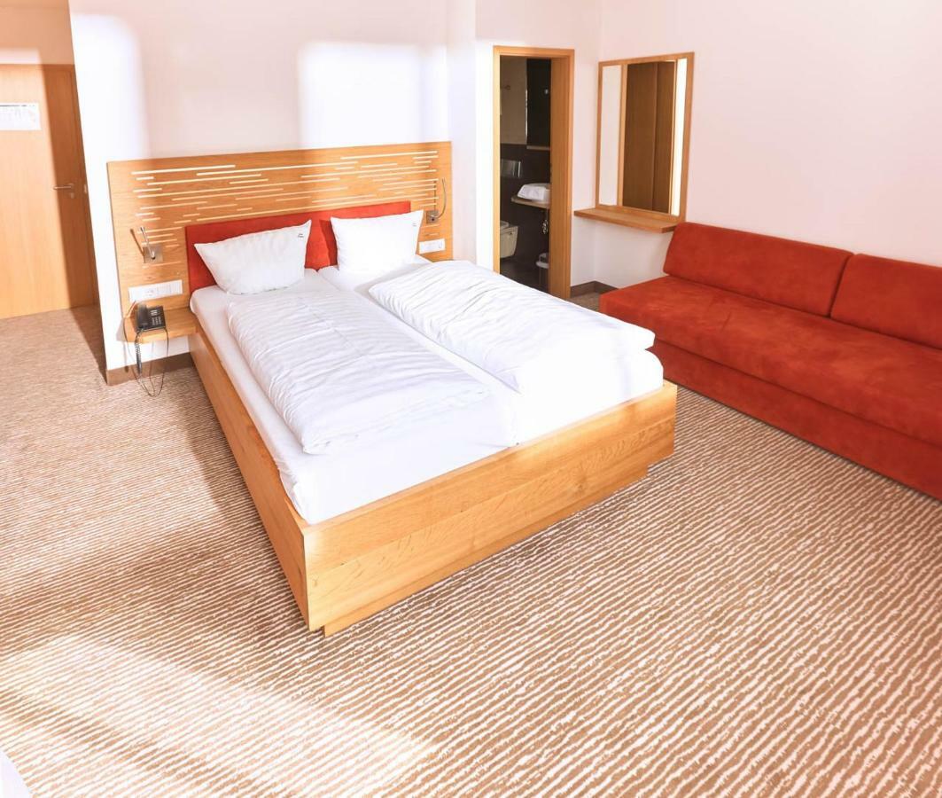Gasthof-Hotel Pietsch Freystadt Εξωτερικό φωτογραφία